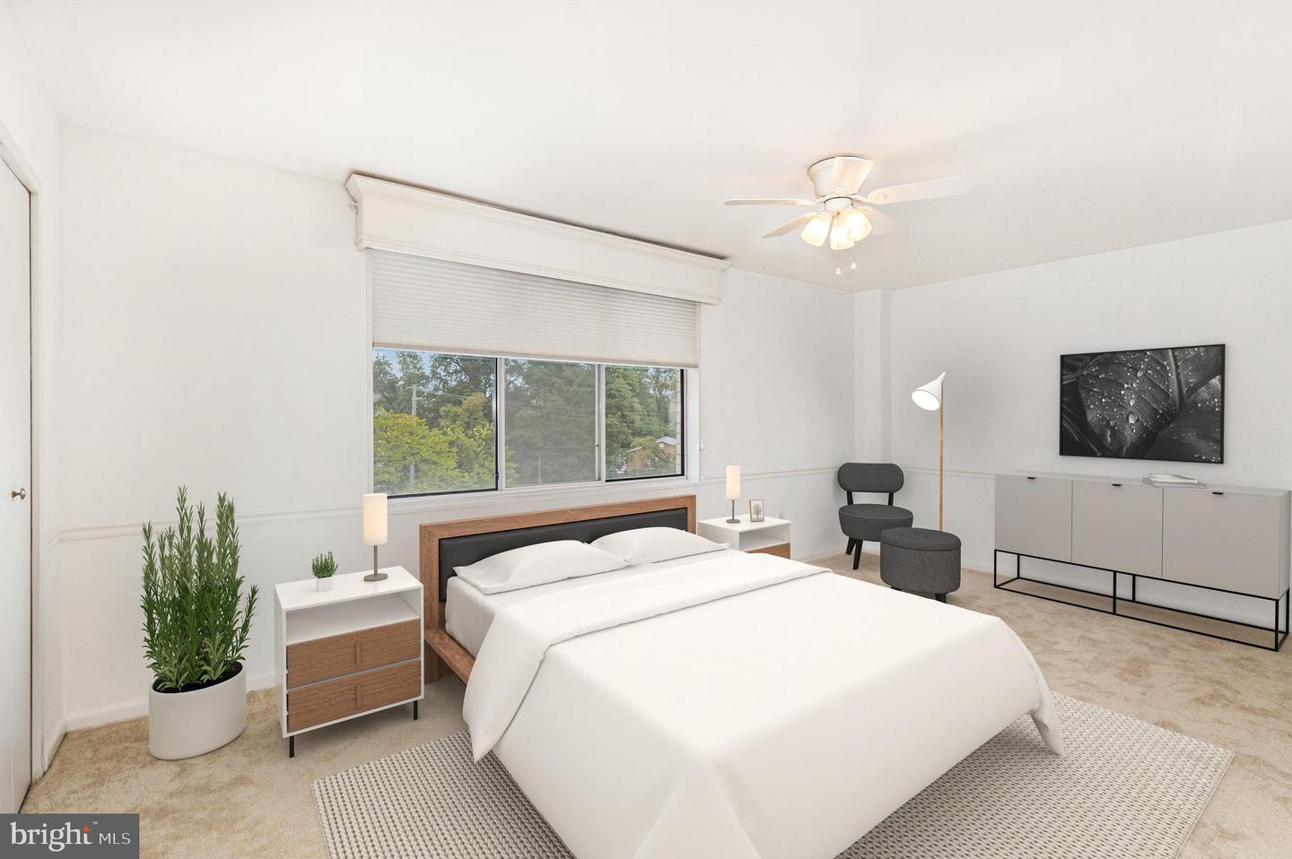 6641 WAKEFIELD DR #317, ALEXANDRIA, Virginia 22307, 2 Bedrooms Bedrooms, ,1 BathroomBathrooms,Residential,For sale,6641 WAKEFIELD DR #317,VAFX2280640 MLS # VAFX2280640