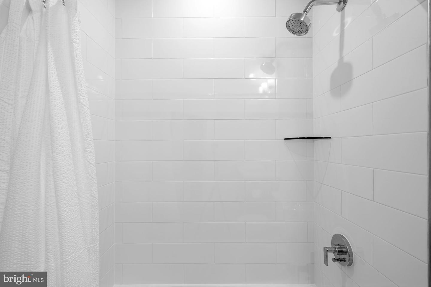 7509 SAWYER FARM WAY #2002, MCLEAN, Virginia 22102, 4 Bedrooms Bedrooms, ,3 BathroomsBathrooms,Residential,For sale,7509 SAWYER FARM WAY #2002,VAFX2280644 MLS # VAFX2280644