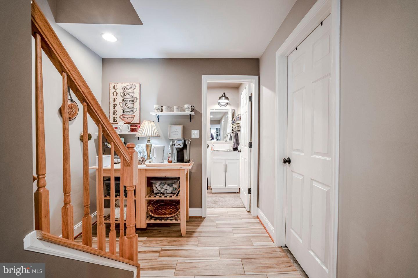 8768 DUNSTABLE LOOP, BRISTOW, Virginia 20136, 3 Bedrooms Bedrooms, 17 Rooms Rooms,3 BathroomsBathrooms,Residential,For sale,8768 DUNSTABLE LOOP,VAPW2108408 MLS # VAPW2108408