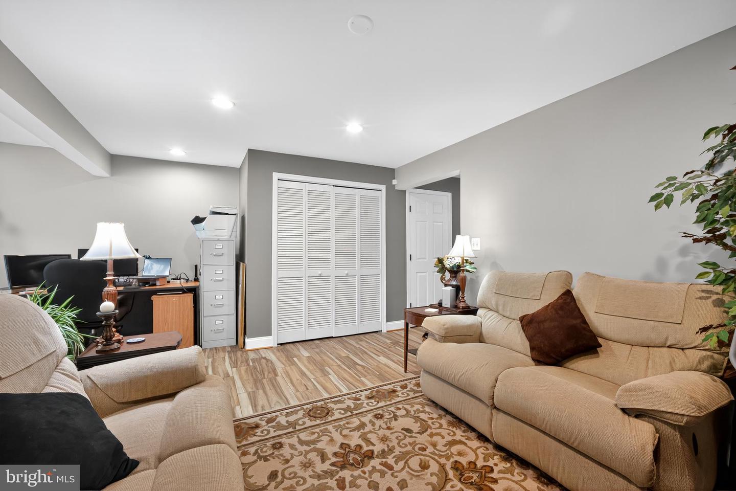 8768 DUNSTABLE LOOP, BRISTOW, Virginia 20136, 3 Bedrooms Bedrooms, 17 Rooms Rooms,3 BathroomsBathrooms,Residential,For sale,8768 DUNSTABLE LOOP,VAPW2108408 MLS # VAPW2108408