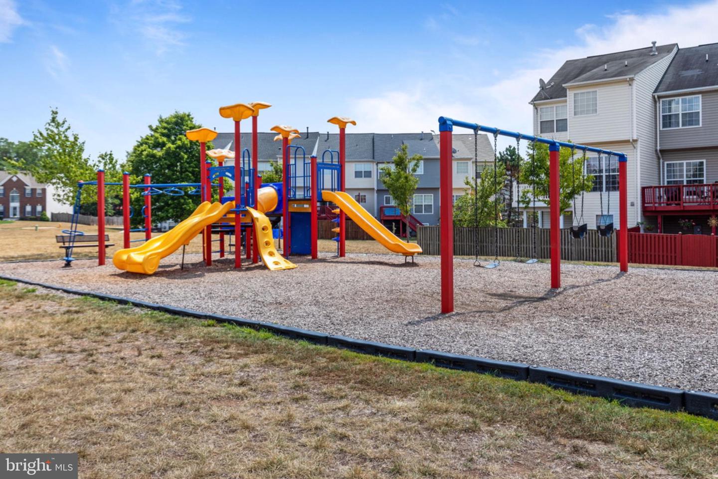 8768 DUNSTABLE LOOP, BRISTOW, Virginia 20136, 3 Bedrooms Bedrooms, 17 Rooms Rooms,3 BathroomsBathrooms,Residential,For sale,8768 DUNSTABLE LOOP,VAPW2108408 MLS # VAPW2108408