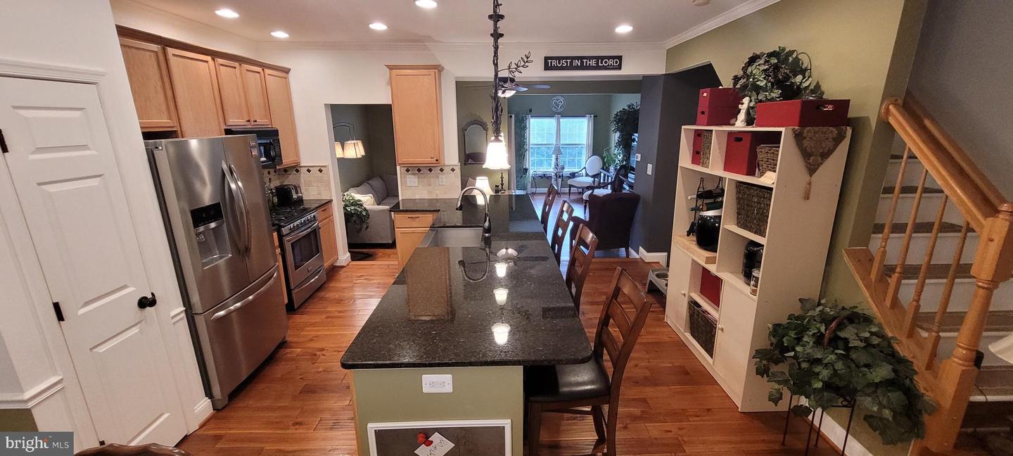 8768 DUNSTABLE LOOP, BRISTOW, Virginia 20136, 3 Bedrooms Bedrooms, 17 Rooms Rooms,3 BathroomsBathrooms,Residential,For sale,8768 DUNSTABLE LOOP,VAPW2108408 MLS # VAPW2108408