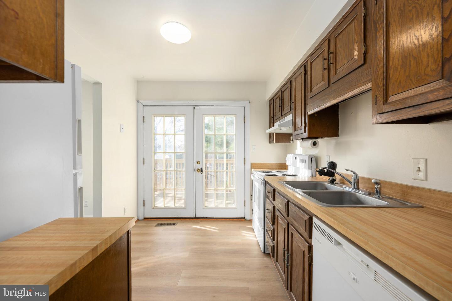 11806 BUCHANAN CT, FREDERICKSBURG, Virginia 22407, 4 Bedrooms Bedrooms, ,2 BathroomsBathrooms,Residential,For sale,11806 BUCHANAN CT,VASP2037844 MLS # VASP2037844