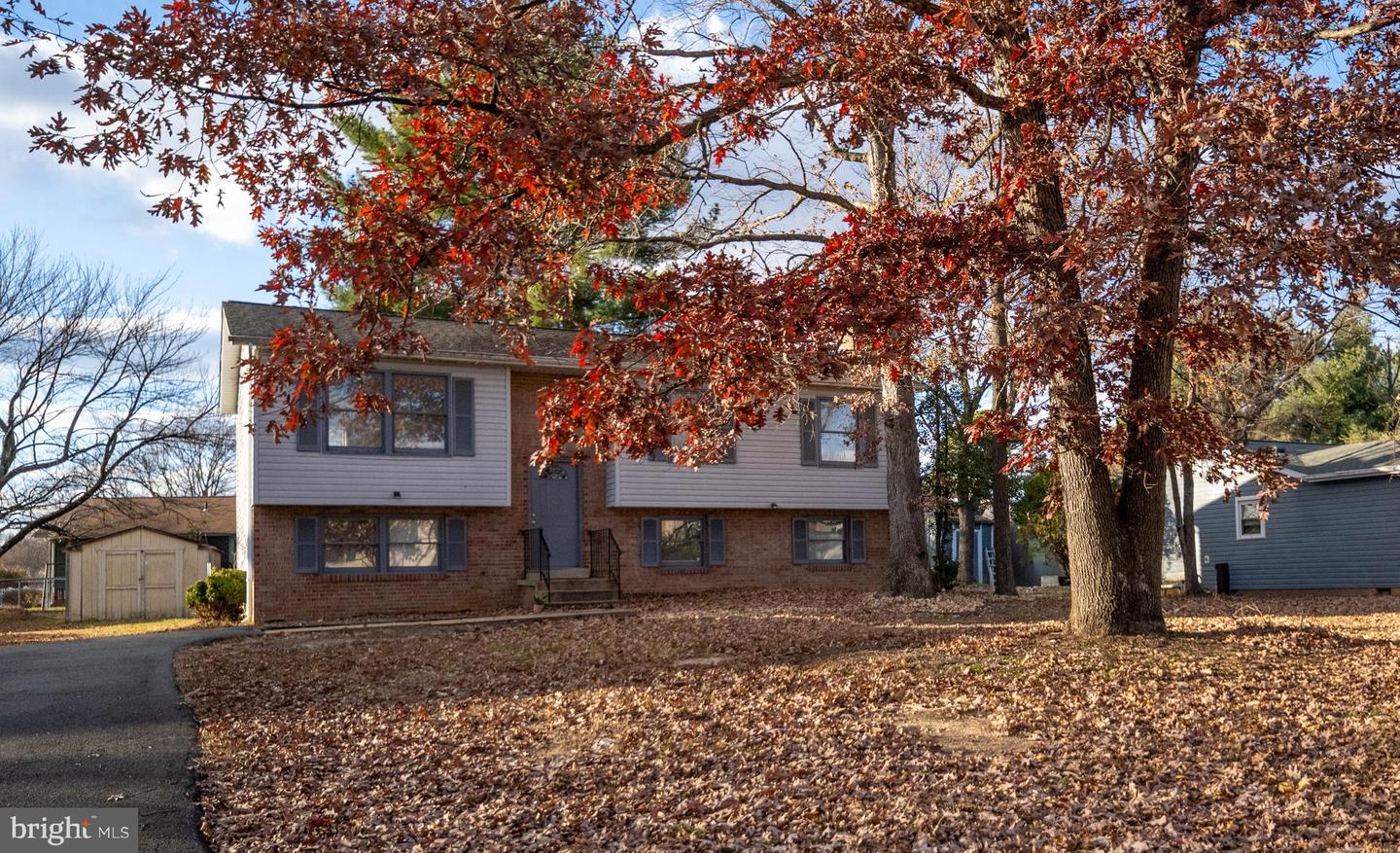 11806 BUCHANAN CT, FREDERICKSBURG, Virginia 22407, 4 Bedrooms Bedrooms, ,2 BathroomsBathrooms,Residential,For sale,11806 BUCHANAN CT,VASP2037844 MLS # VASP2037844