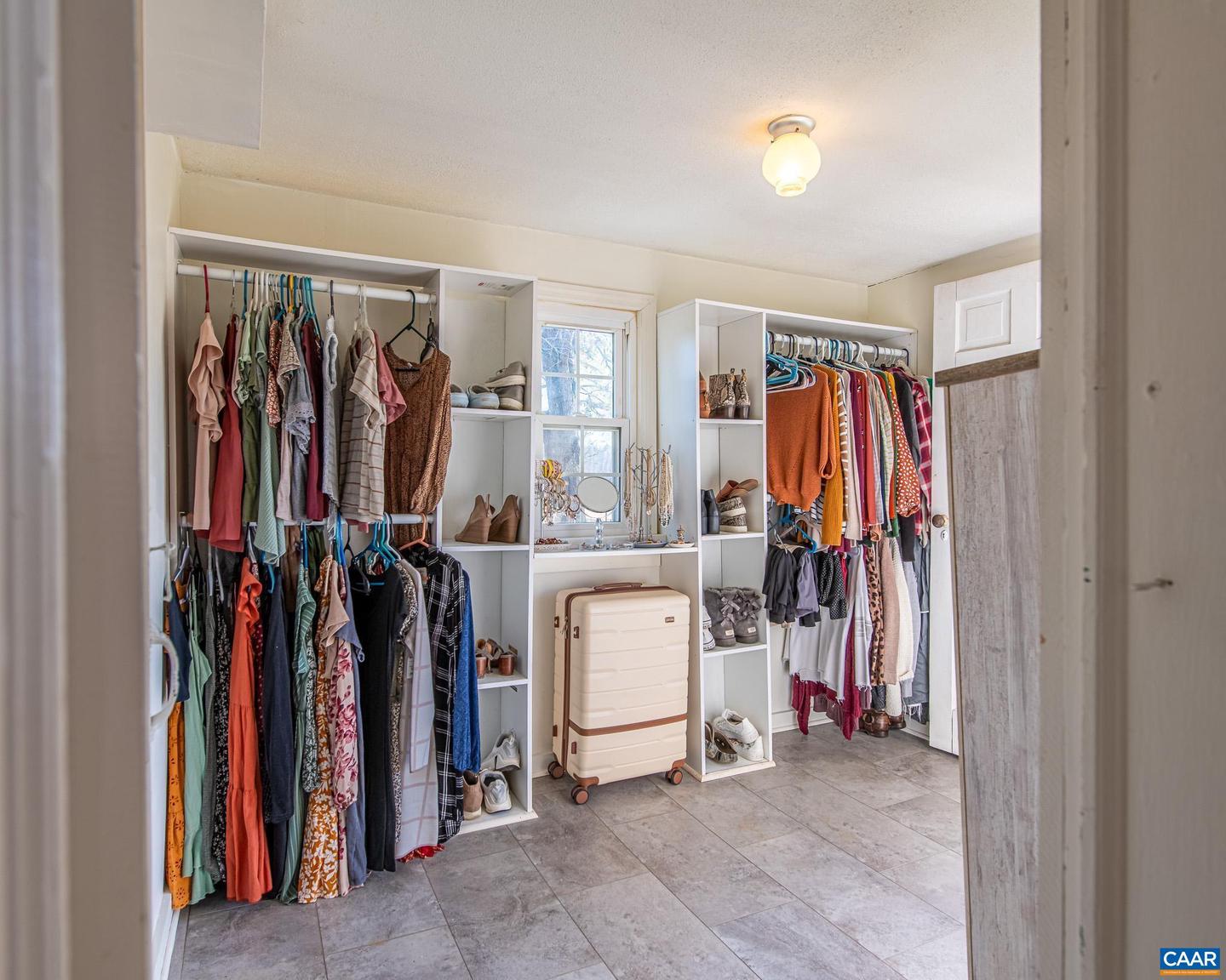 22 QUARTER LN, BUCKINGHAM, Virginia 23921, 2 Bedrooms Bedrooms, ,1 BathroomBathrooms,Residential,For sale,22 QUARTER LN,671490 MLS # 671490