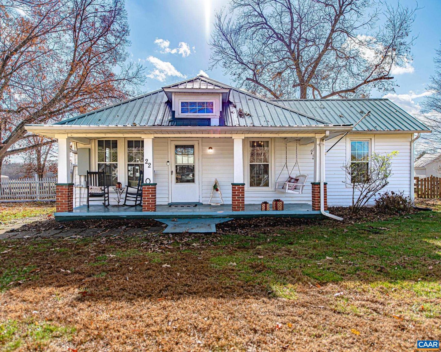 22 QUARTER LN, BUCKINGHAM, Virginia 23921, 2 Bedrooms Bedrooms, ,1 BathroomBathrooms,Residential,For sale,22 QUARTER LN,671490 MLS # 671490