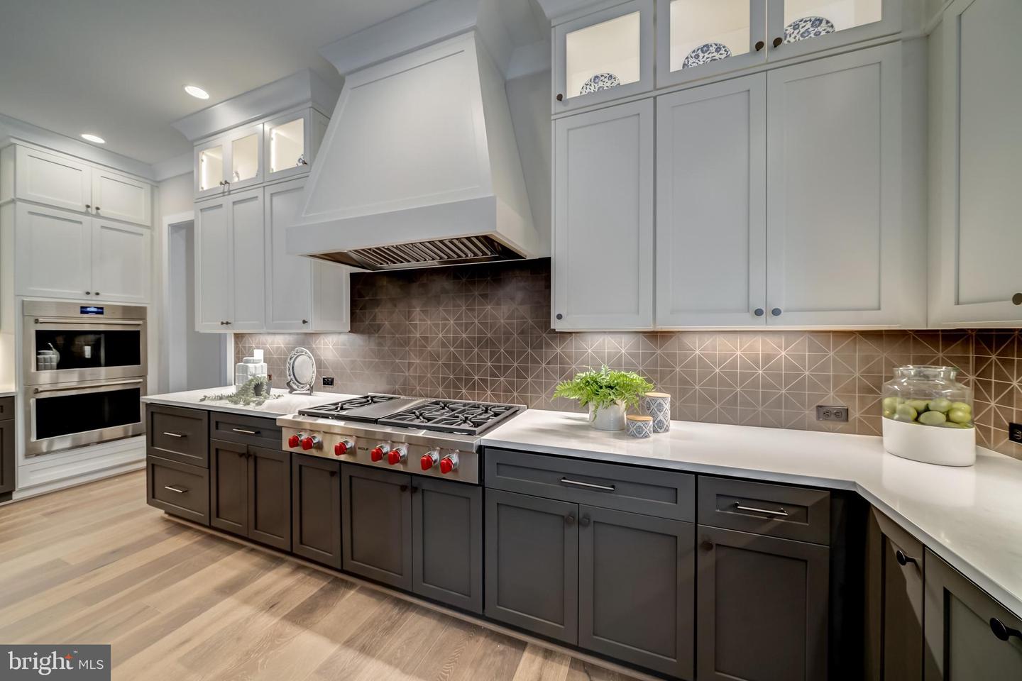 1002 SPRINGVALE RD, GREAT FALLS, Virginia 22066, 6 Bedrooms Bedrooms, ,6 BathroomsBathrooms,Residential,For sale,1002 SPRINGVALE RD,VAFX2247540 MLS # VAFX2247540