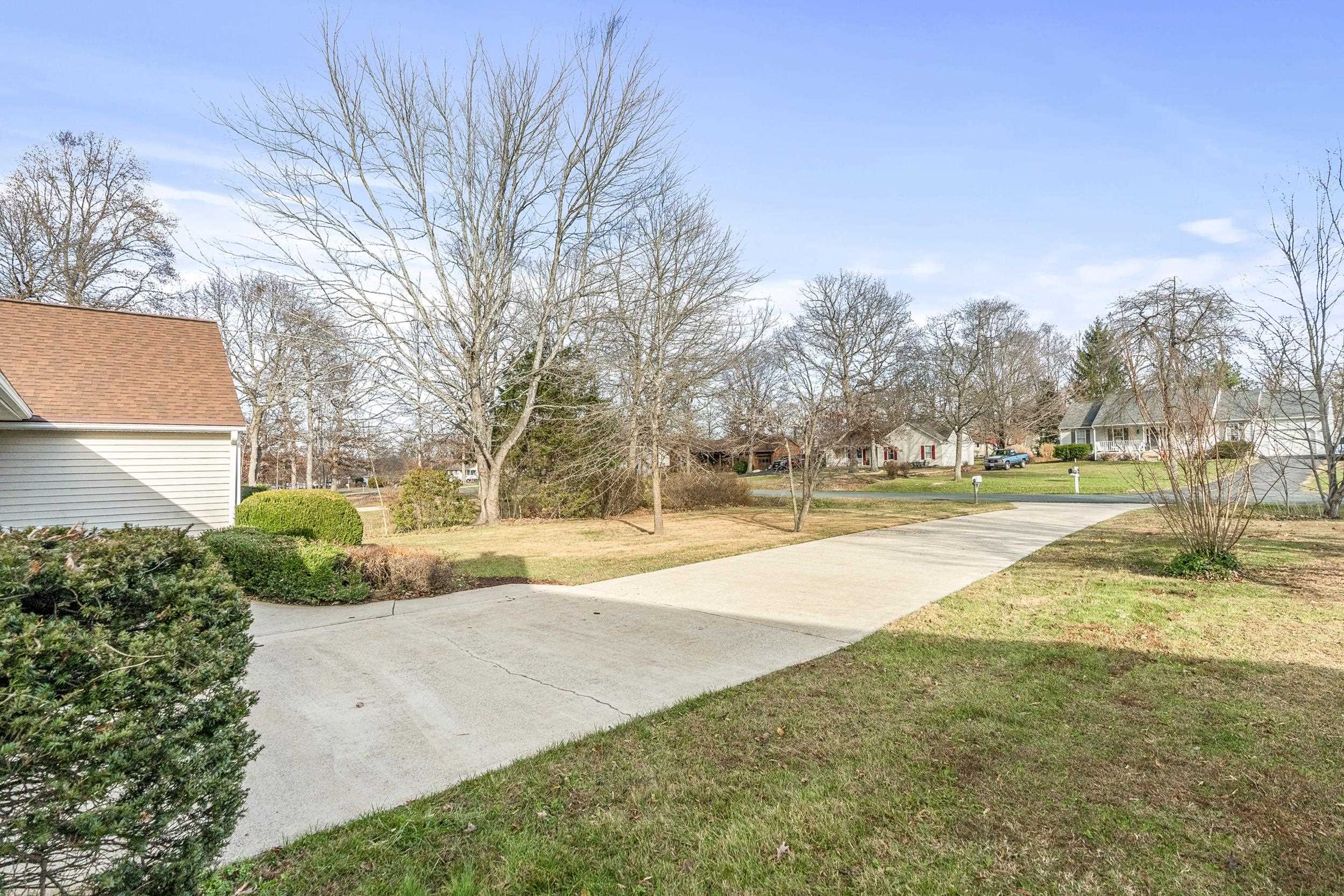 377 FOREST SPRINGS DR, STUARTS DRAFT, Virginia 24477, 3 Bedrooms Bedrooms, ,2 BathroomsBathrooms,Residential,377 FOREST SPRINGS DR,671487 MLS # 671487 377 FOREST SPRINGS DR, STUARTS DRAFT, Virginia 24477, 3 Bedrooms Bedrooms, ,2 BathroomsBathrooms,Residential,377 FOREST SPRINGS DR,671487 MLS # 671487