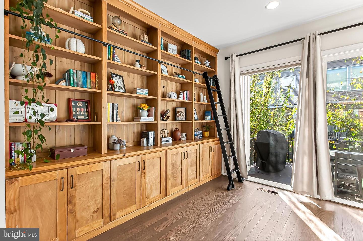 42283 ASHMEAD TER, BRAMBLETON, Virginia 20148, 3 Bedrooms Bedrooms, ,3 BathroomsBathrooms,Residential,For sale,42283 ASHMEAD TER,VALO2109180 MLS # VALO2109180