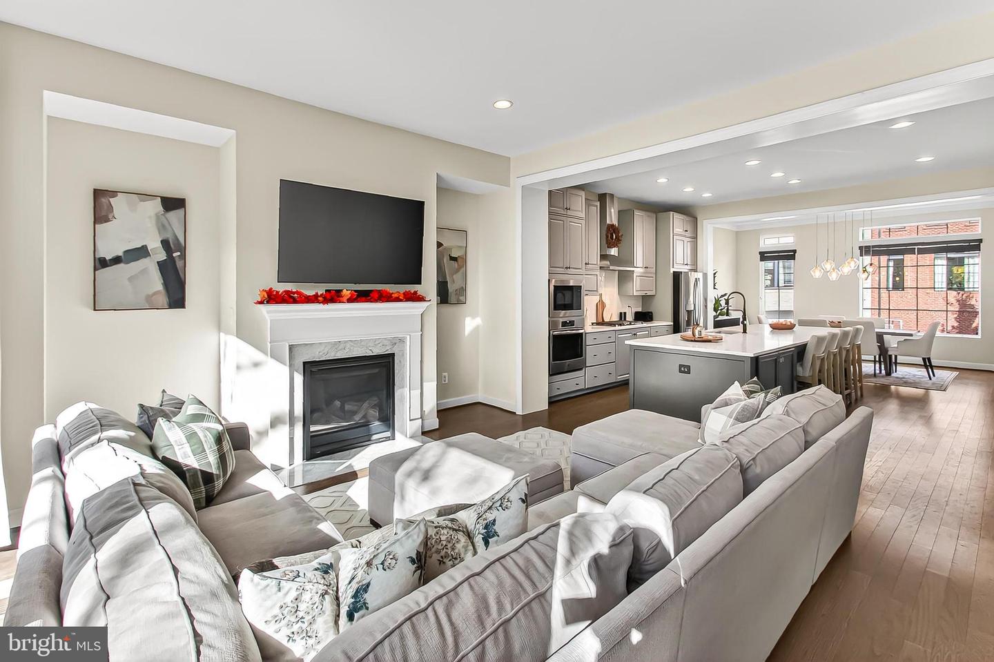 42283 ASHMEAD TER, BRAMBLETON, Virginia 20148, 3 Bedrooms Bedrooms, ,3 BathroomsBathrooms,Residential,For sale,42283 ASHMEAD TER,VALO2109180 MLS # VALO2109180