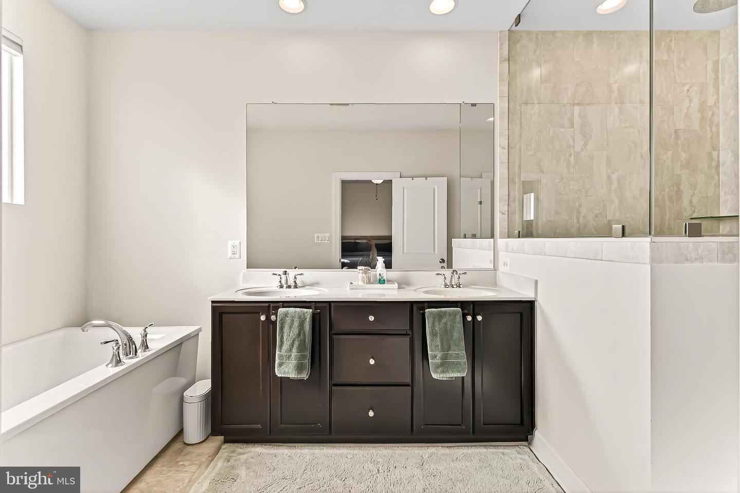 42283 ASHMEAD TER, BRAMBLETON, Virginia 20148, 3 Bedrooms Bedrooms, ,3 BathroomsBathrooms,Residential,For sale,42283 ASHMEAD TER,VALO2109180 MLS # VALO2109180