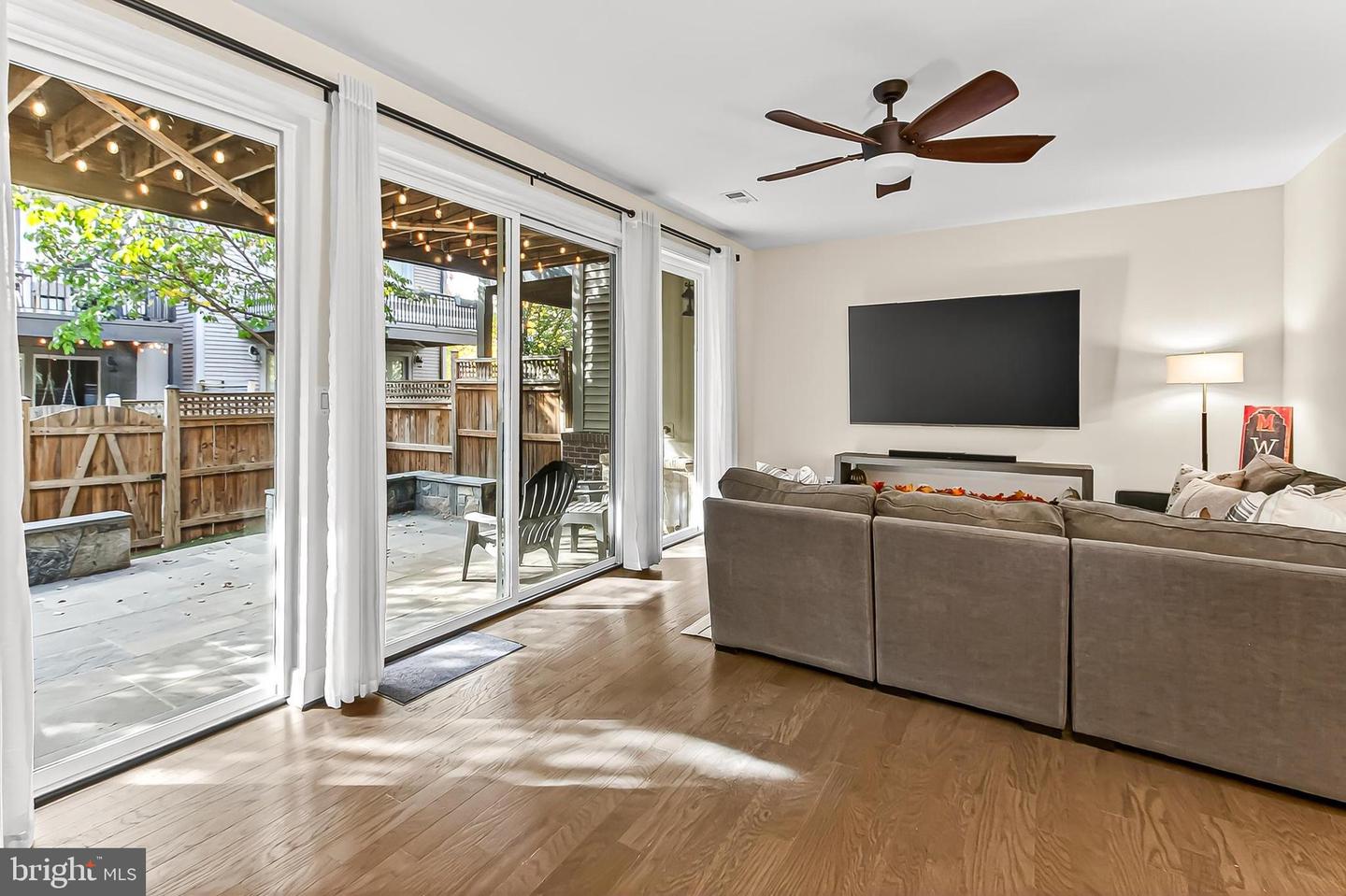 42283 ASHMEAD TER, BRAMBLETON, Virginia 20148, 3 Bedrooms Bedrooms, ,3 BathroomsBathrooms,Residential,For sale,42283 ASHMEAD TER,VALO2109180 MLS # VALO2109180