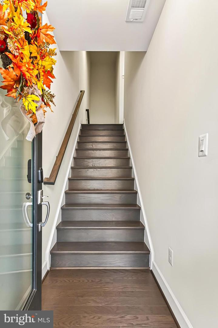 42283 ASHMEAD TER, BRAMBLETON, Virginia 20148, 3 Bedrooms Bedrooms, ,3 BathroomsBathrooms,Residential,For sale,42283 ASHMEAD TER,VALO2109180 MLS # VALO2109180