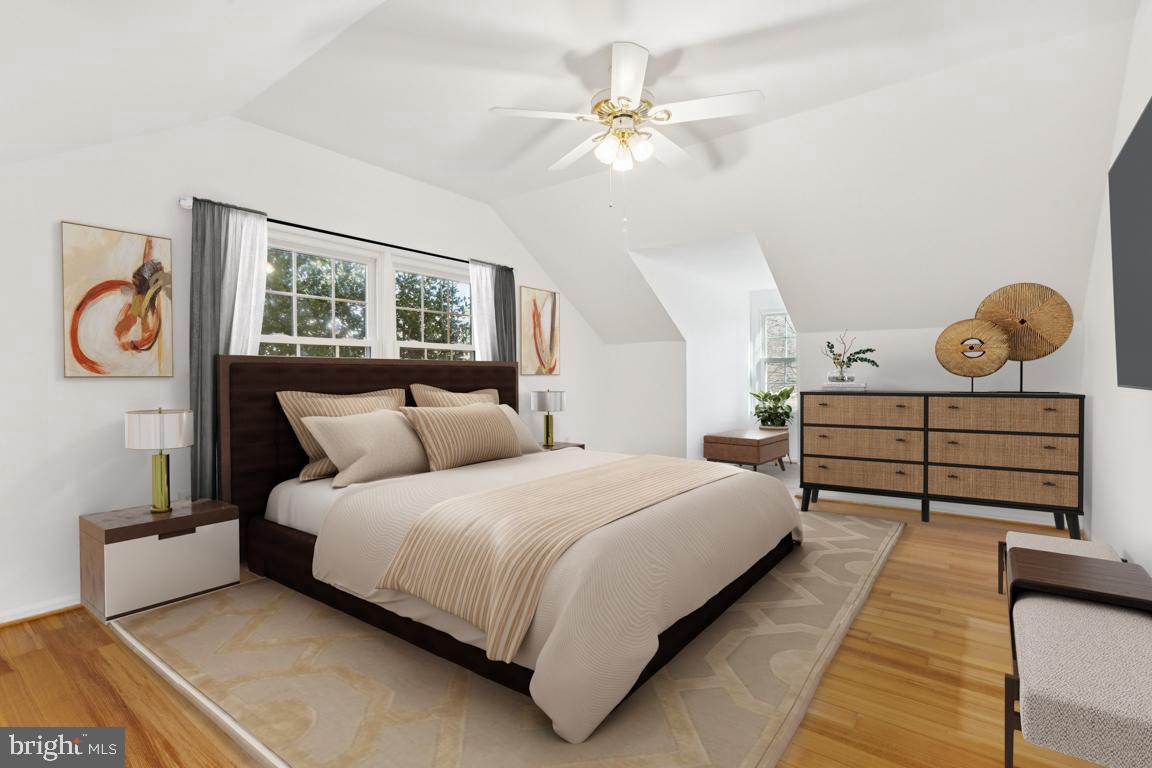 2724 BERRYLAND DR, OAKTON, Virginia 22124, 4 Bedrooms Bedrooms, 13 Rooms Rooms,4 BathroomsBathrooms,Residential,For sale,2724 BERRYLAND DR,VAFX2276184 MLS # VAFX2276184