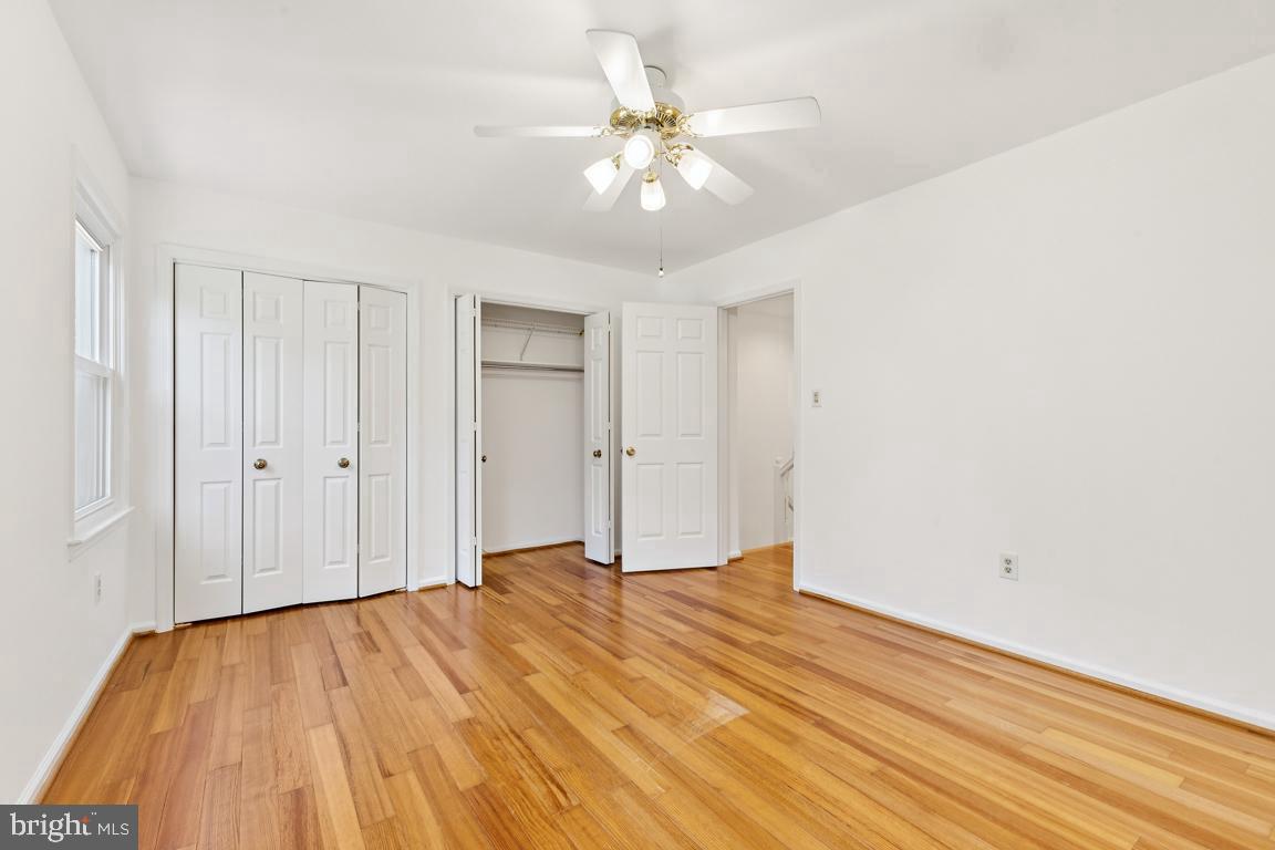 2724 BERRYLAND DR, OAKTON, Virginia 22124, 4 Bedrooms Bedrooms, 13 Rooms Rooms,4 BathroomsBathrooms,Residential,For sale,2724 BERRYLAND DR,VAFX2276184 MLS # VAFX2276184