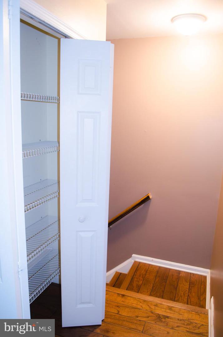 12551 KEMPSTON LN, WOODBRIDGE, Virginia 22192, 3 Bedrooms Bedrooms, ,2 BathroomsBathrooms,Residential,For sale,12551 KEMPSTON LN,VAPW2107296 MLS # VAPW2107296