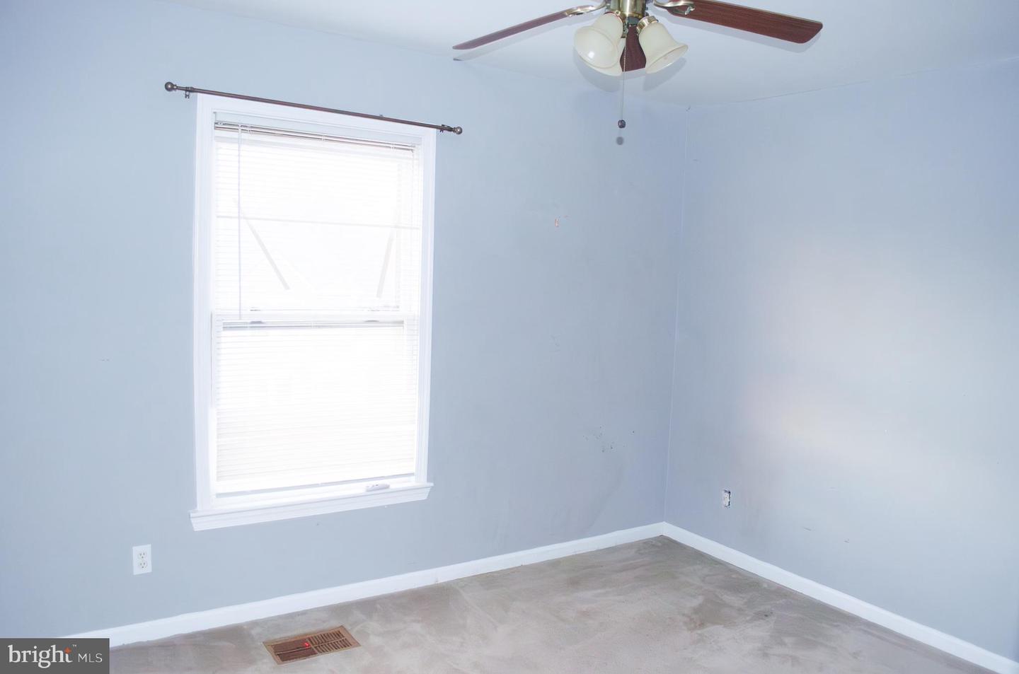 12551 KEMPSTON LN, WOODBRIDGE, Virginia 22192, 3 Bedrooms Bedrooms, ,2 BathroomsBathrooms,Residential,For sale,12551 KEMPSTON LN,VAPW2107296 MLS # VAPW2107296