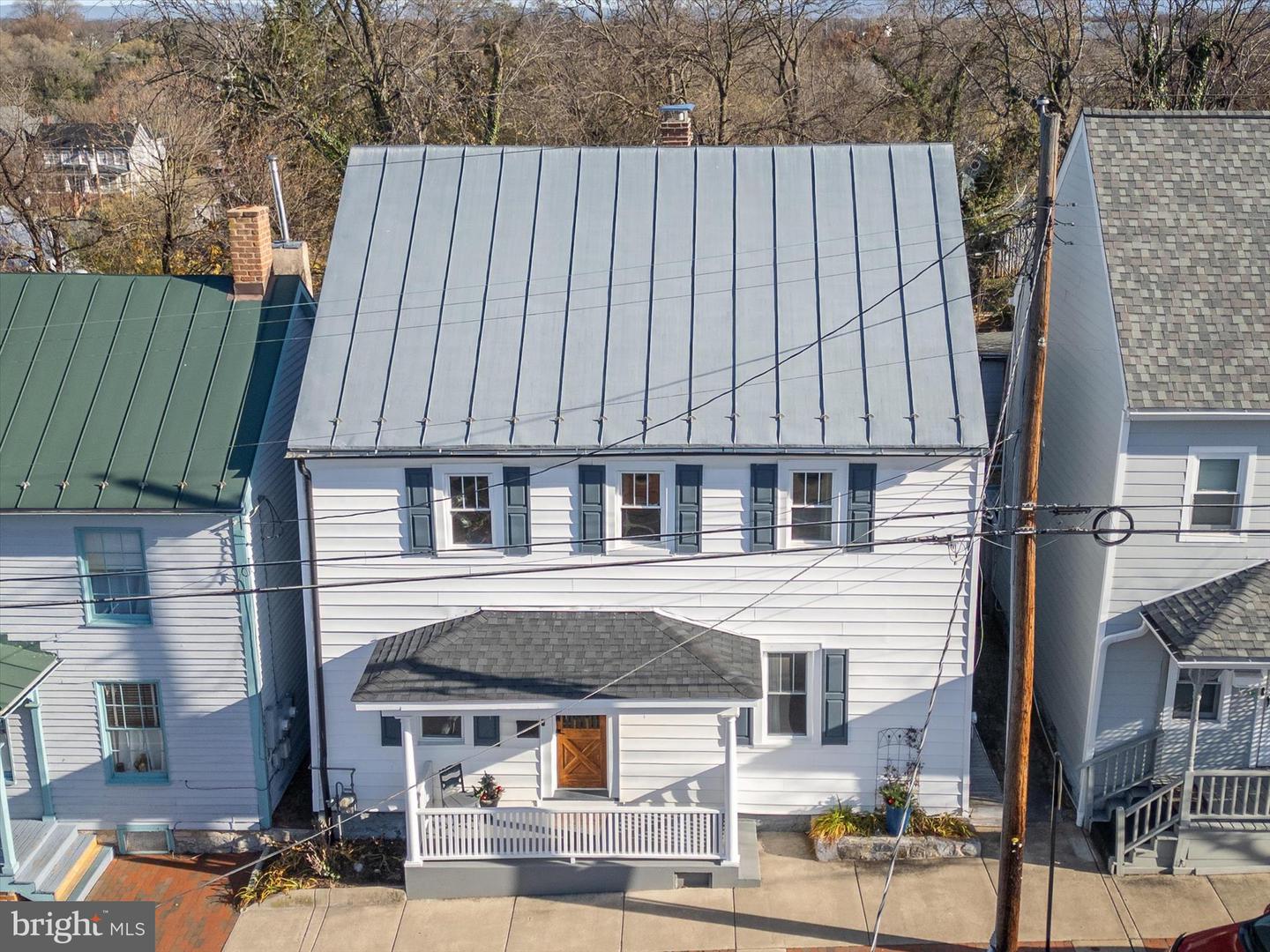 414 S CAMERON ST, WINCHESTER, Virginia 22601, 3 Bedrooms Bedrooms, 9 Rooms Rooms,2 BathroomsBathrooms,Residential,For sale,414 S CAMERON ST,VAWI2009506 MLS # VAWI2009506