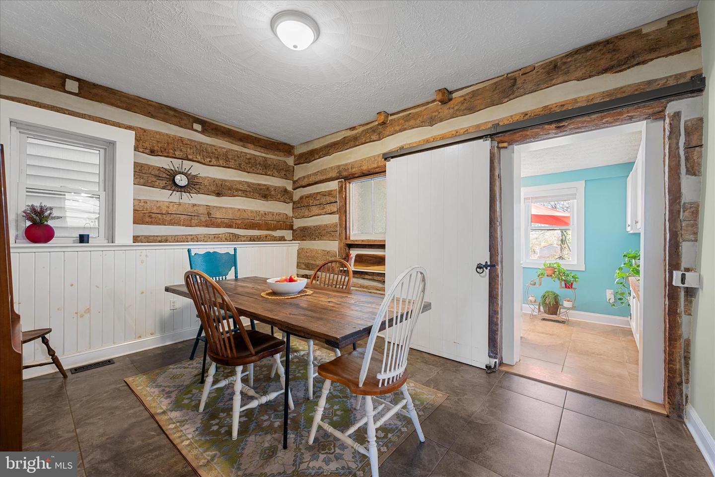 414 S CAMERON ST, WINCHESTER, Virginia 22601, 3 Bedrooms Bedrooms, 9 Rooms Rooms,2 BathroomsBathrooms,Residential,For sale,414 S CAMERON ST,VAWI2009506 MLS # VAWI2009506