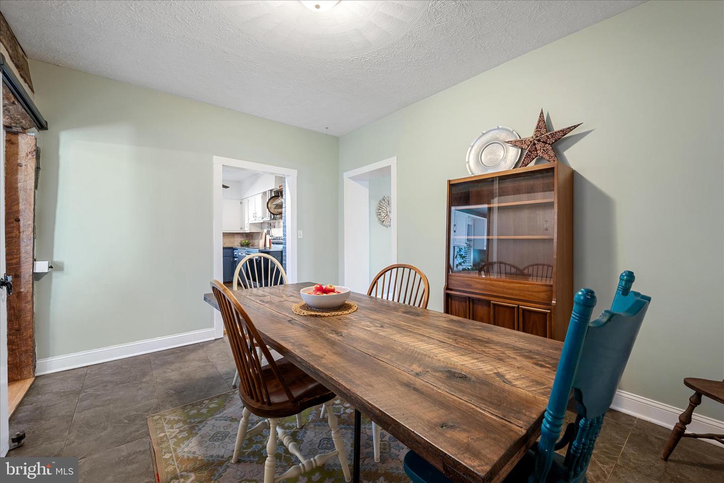 414 S CAMERON ST, WINCHESTER, Virginia 22601, 3 Bedrooms Bedrooms, 9 Rooms Rooms,2 BathroomsBathrooms,Residential,For sale,414 S CAMERON ST,VAWI2009506 MLS # VAWI2009506