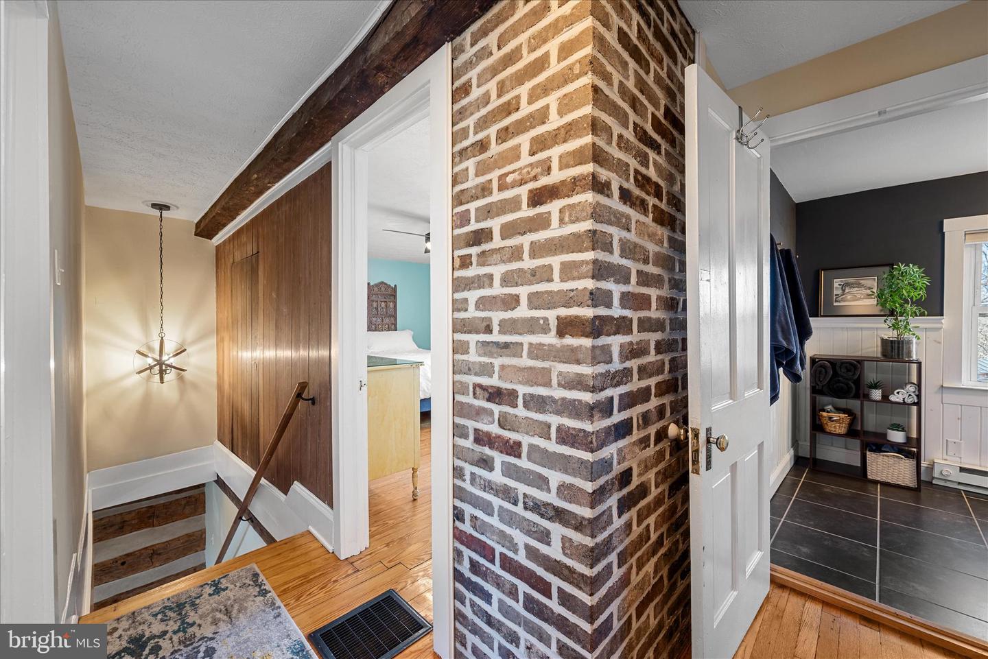 414 S CAMERON ST, WINCHESTER, Virginia 22601, 3 Bedrooms Bedrooms, 9 Rooms Rooms,2 BathroomsBathrooms,Residential,For sale,414 S CAMERON ST,VAWI2009506 MLS # VAWI2009506