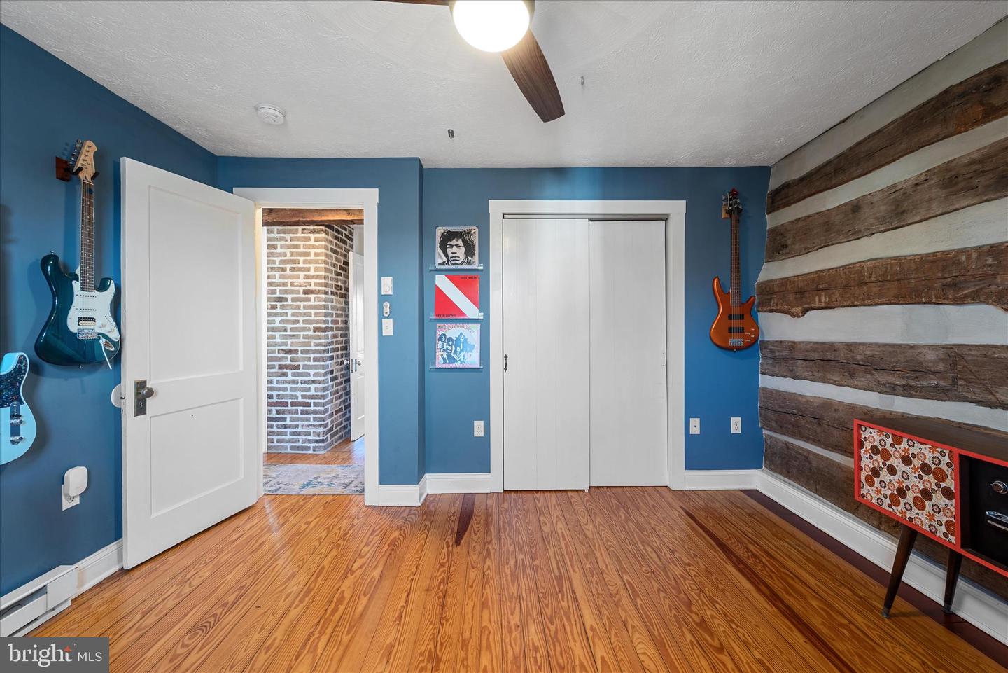 414 S CAMERON ST, WINCHESTER, Virginia 22601, 3 Bedrooms Bedrooms, 9 Rooms Rooms,2 BathroomsBathrooms,Residential,For sale,414 S CAMERON ST,VAWI2009506 MLS # VAWI2009506