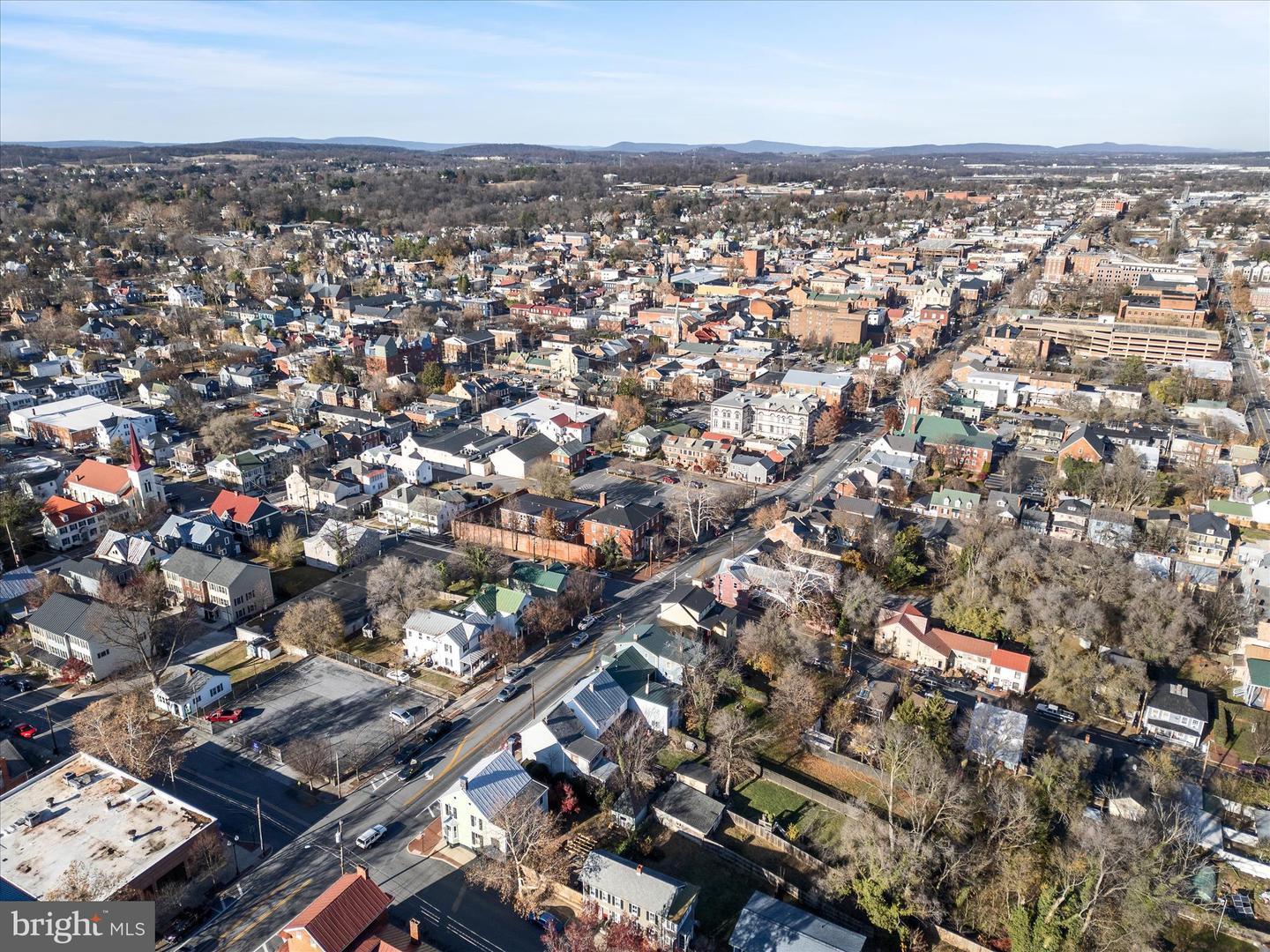 414 S CAMERON ST, WINCHESTER, Virginia 22601, 3 Bedrooms Bedrooms, 9 Rooms Rooms,2 BathroomsBathrooms,Residential,For sale,414 S CAMERON ST,VAWI2009506 MLS # VAWI2009506