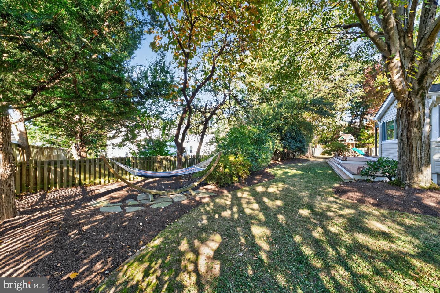 8110 NORTHUMBERLAND RD, SPRINGFIELD, Virginia 22153, 5 Bedrooms Bedrooms, ,3 BathroomsBathrooms,Residential,For sale,8110 NORTHUMBERLAND RD,VAFX2280076 MLS # VAFX2280076