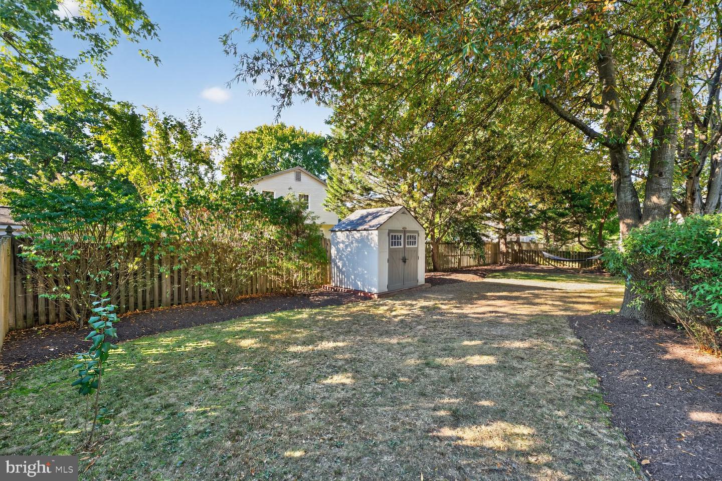 8110 NORTHUMBERLAND RD, SPRINGFIELD, Virginia 22153, 5 Bedrooms Bedrooms, ,3 BathroomsBathrooms,Residential,For sale,8110 NORTHUMBERLAND RD,VAFX2280076 MLS # VAFX2280076