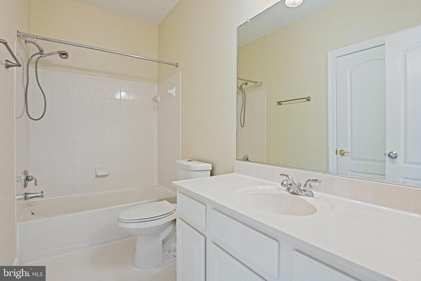 4150 JEREMY GRV, FAIRFAX, Virginia 22030, 3 Bedrooms Bedrooms, ,3 BathroomsBathrooms,Residential,For sale,4150 JEREMY GRV,VAFX2280292 MLS # VAFX2280292