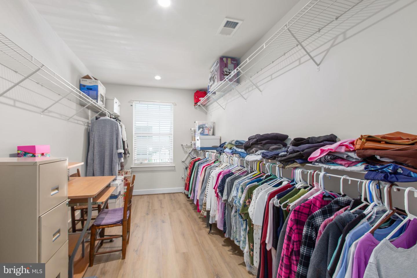 1112 CITY VIEW LN, FREDERICKSBURG, Virginia 22401, 4 Bedrooms Bedrooms, ,3 BathroomsBathrooms,Residential,For sale,1112 CITY VIEW LN,VAFB2009336 MLS # VAFB2009336