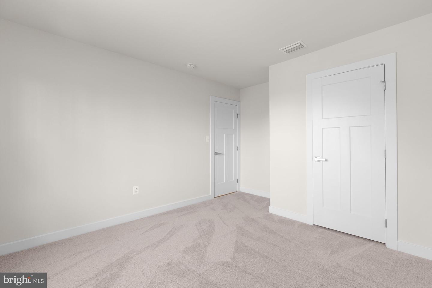 1112 CITY VIEW LN, FREDERICKSBURG, Virginia 22401, 4 Bedrooms Bedrooms, ,3 BathroomsBathrooms,Residential,For sale,1112 CITY VIEW LN,VAFB2009336 MLS # VAFB2009336