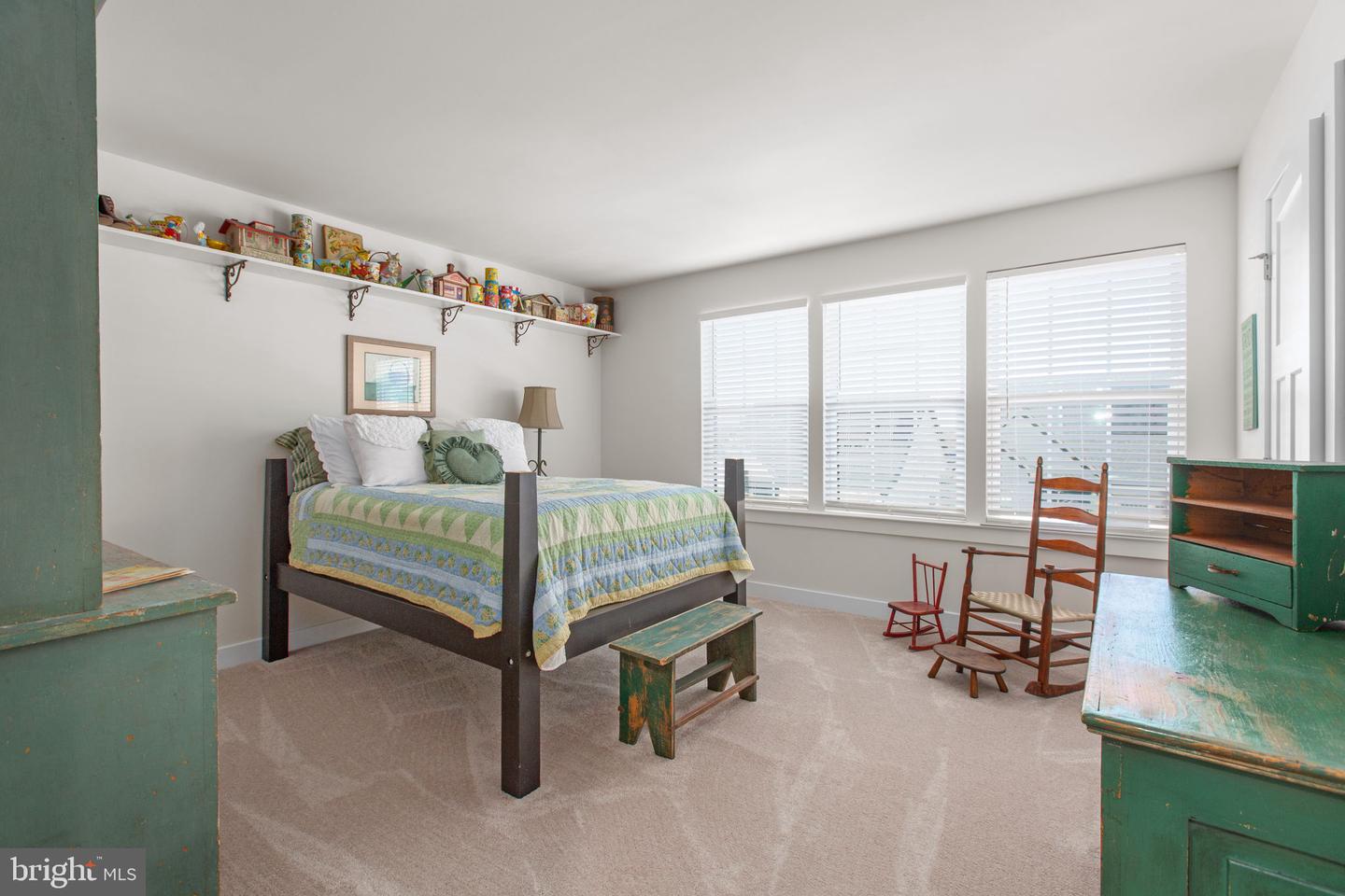 1112 CITY VIEW LN, FREDERICKSBURG, Virginia 22401, 4 Bedrooms Bedrooms, ,3 BathroomsBathrooms,Residential,For sale,1112 CITY VIEW LN,VAFB2009336 MLS # VAFB2009336