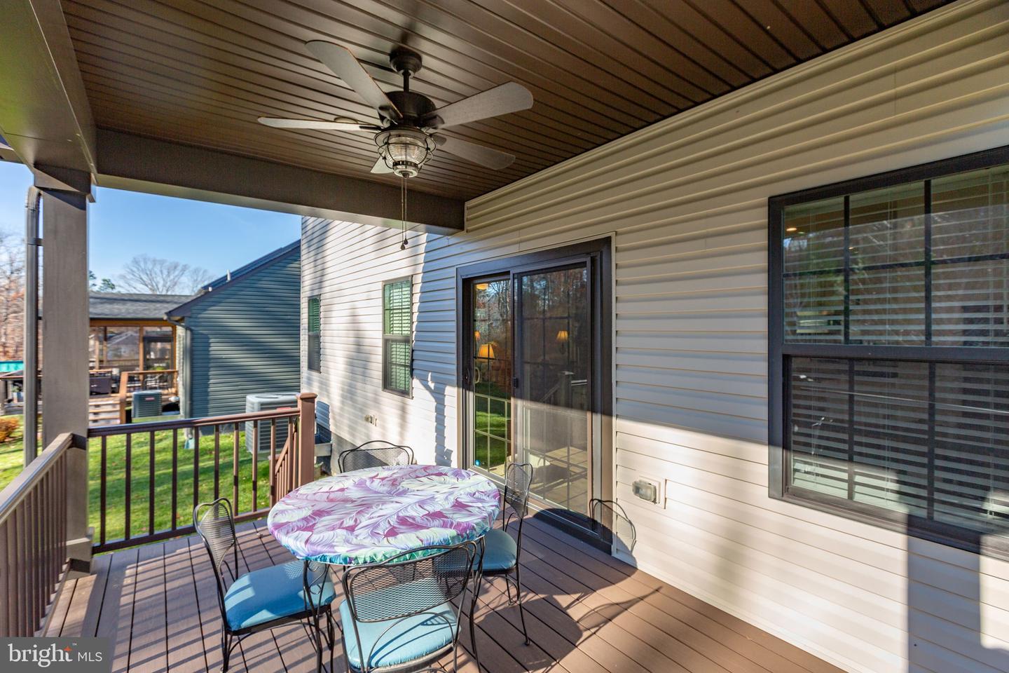 1112 CITY VIEW LN, FREDERICKSBURG, Virginia 22401, 4 Bedrooms Bedrooms, ,3 BathroomsBathrooms,Residential,For sale,1112 CITY VIEW LN,VAFB2009336 MLS # VAFB2009336