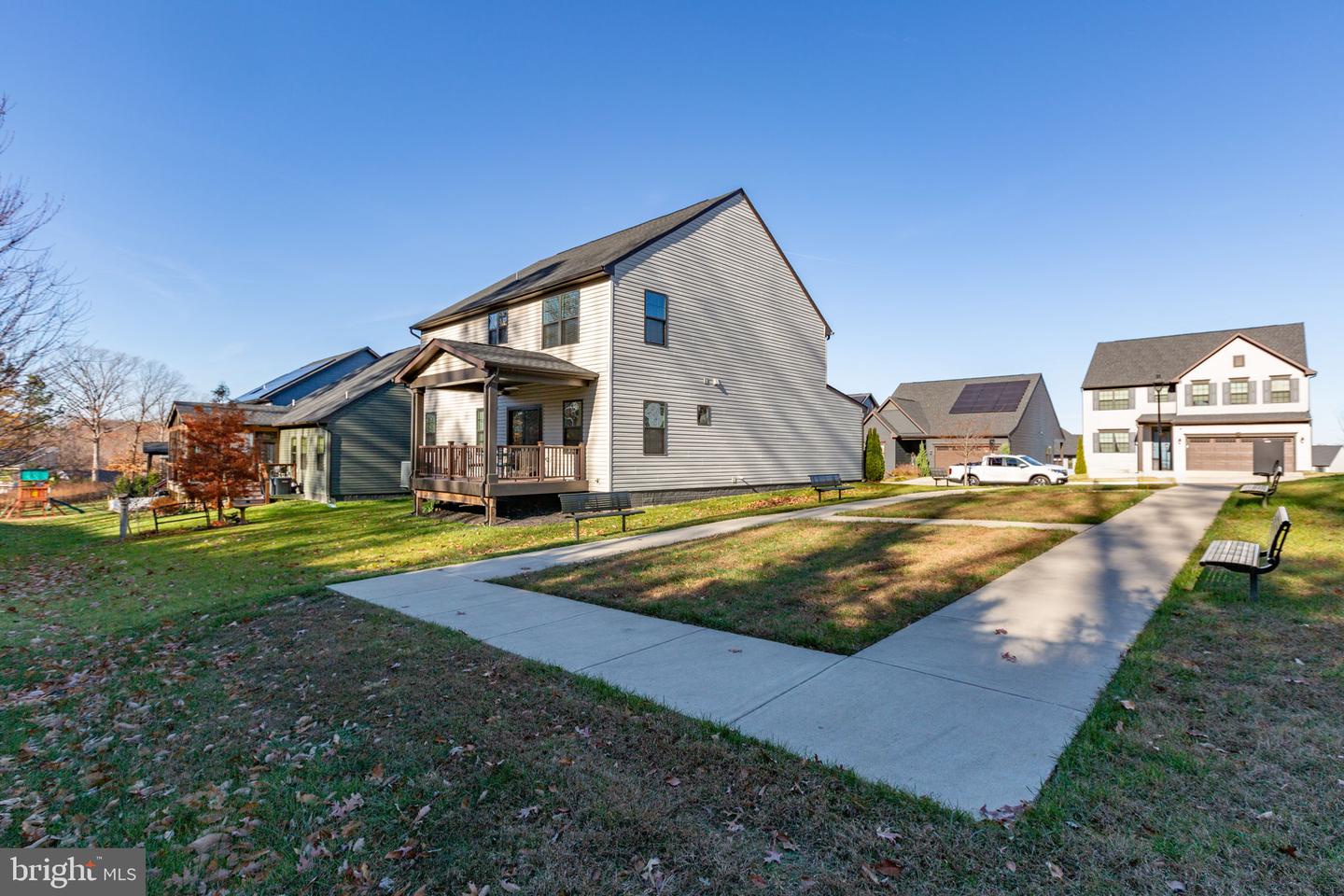 1112 CITY VIEW LN, FREDERICKSBURG, Virginia 22401, 4 Bedrooms Bedrooms, ,3 BathroomsBathrooms,Residential,For sale,1112 CITY VIEW LN,VAFB2009336 MLS # VAFB2009336