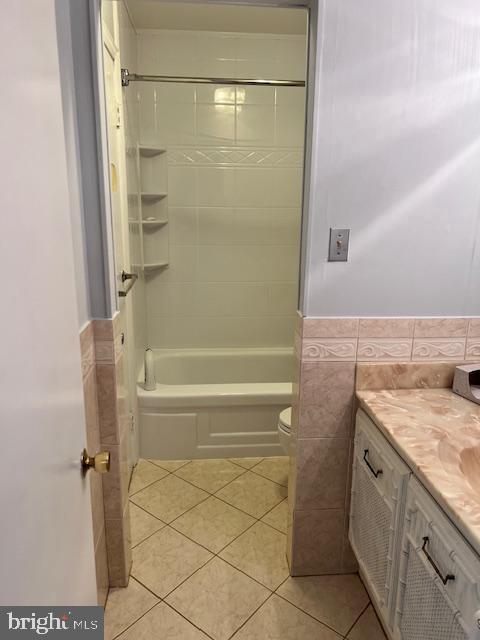 14472 RUSTLING LEAVES LN #26B, CENTREVILLE, Virginia 20121, 3 Bedrooms Bedrooms, ,1 BathroomBathrooms,Residential,For sale,14472 RUSTLING LEAVES LN #26B,VAFX2280558 MLS # VAFX2280558