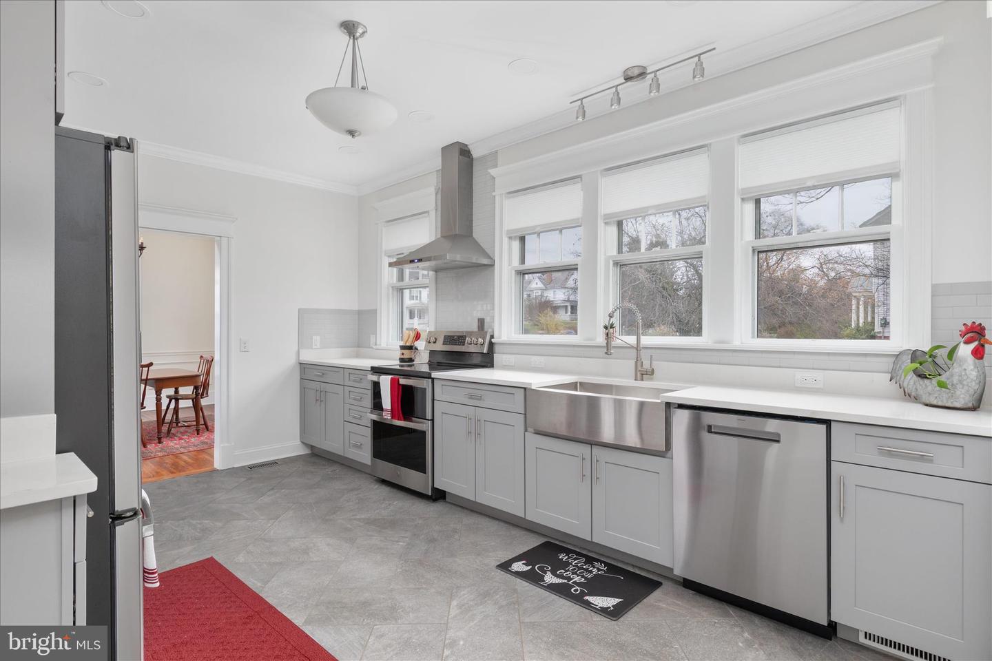 422 N MAIN ST, WOODSTOCK, Virginia 22664, 5 Bedrooms Bedrooms, ,3 BathroomsBathrooms,Residential,For sale,422 N MAIN ST,VASH2013124 MLS # VASH2013124