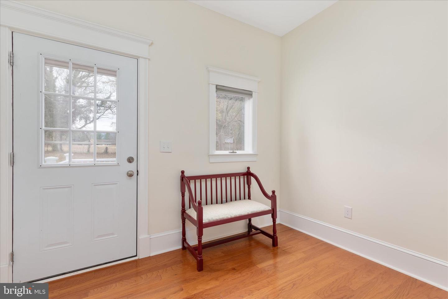 422 N MAIN ST, WOODSTOCK, Virginia 22664, 5 Bedrooms Bedrooms, ,3 BathroomsBathrooms,Residential,For sale,422 N MAIN ST,VASH2013124 MLS # VASH2013124