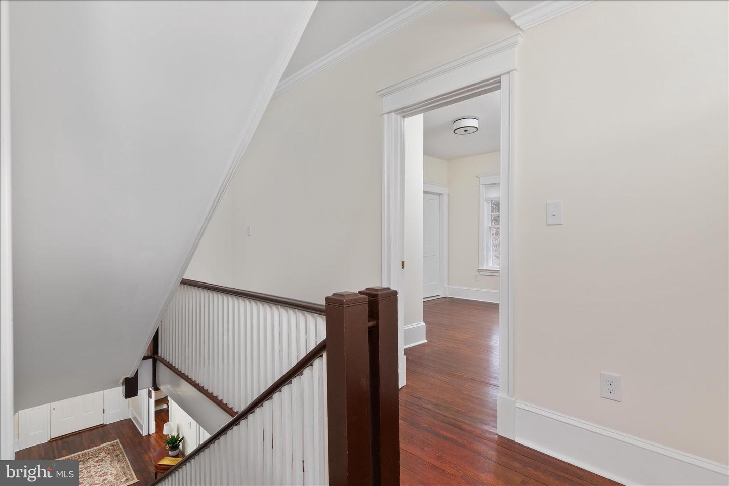 422 N MAIN ST, WOODSTOCK, Virginia 22664, 5 Bedrooms Bedrooms, ,3 BathroomsBathrooms,Residential,For sale,422 N MAIN ST,VASH2013124 MLS # VASH2013124