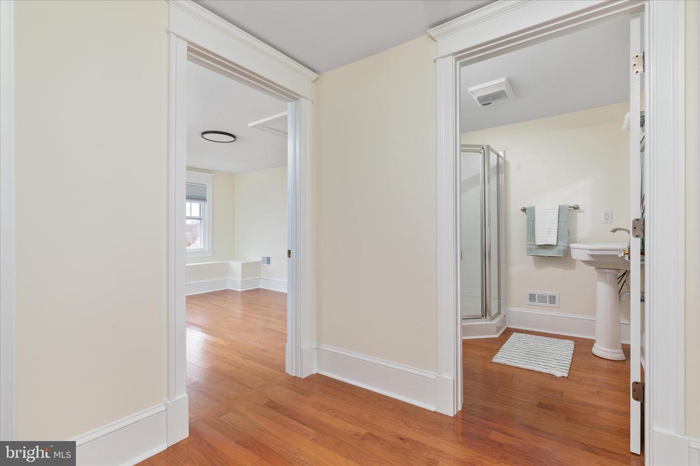 422 N MAIN ST, WOODSTOCK, Virginia 22664, 5 Bedrooms Bedrooms, ,3 BathroomsBathrooms,Residential,For sale,422 N MAIN ST,VASH2013124 MLS # VASH2013124