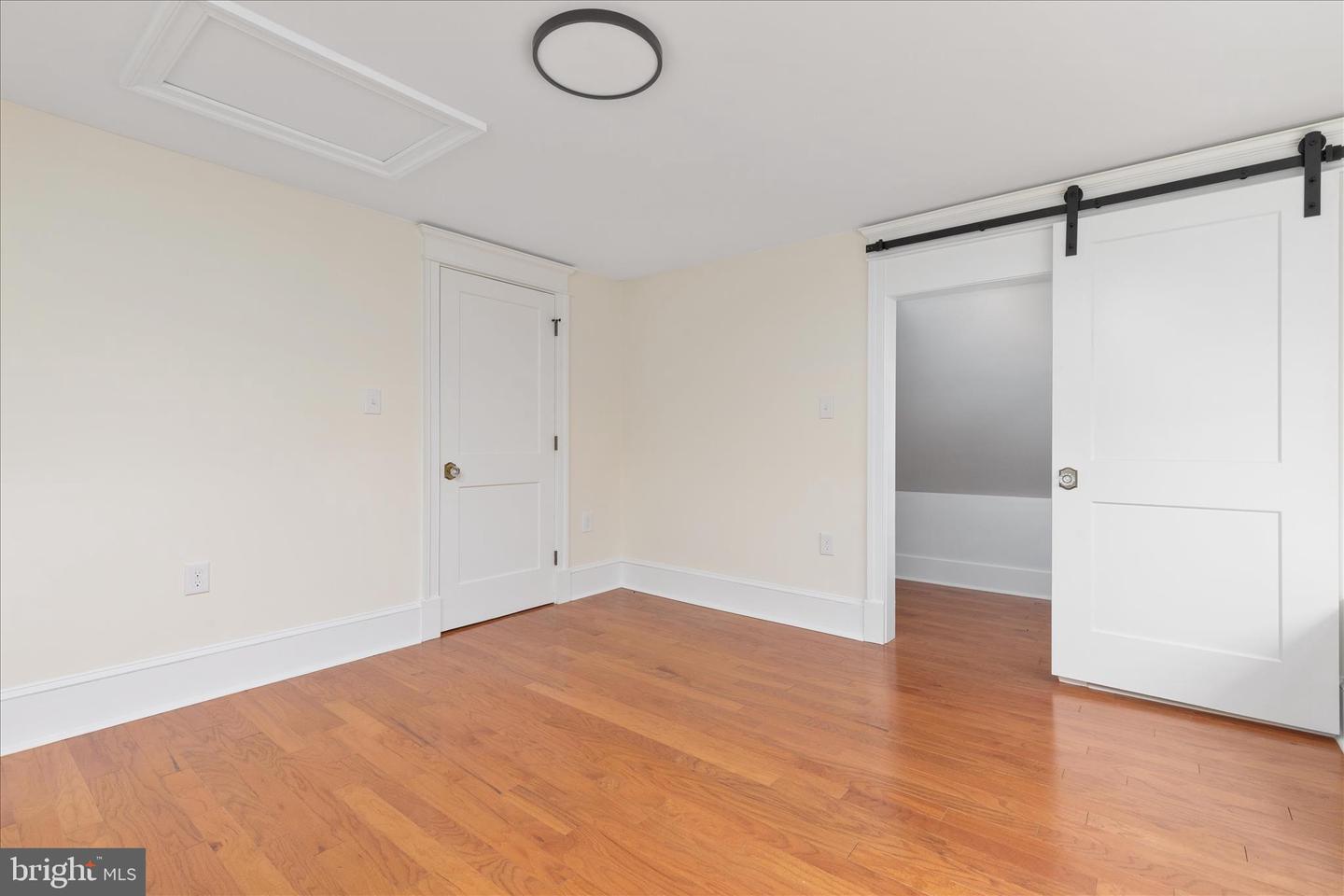 422 N MAIN ST, WOODSTOCK, Virginia 22664, 5 Bedrooms Bedrooms, ,3 BathroomsBathrooms,Residential,For sale,422 N MAIN ST,VASH2013124 MLS # VASH2013124