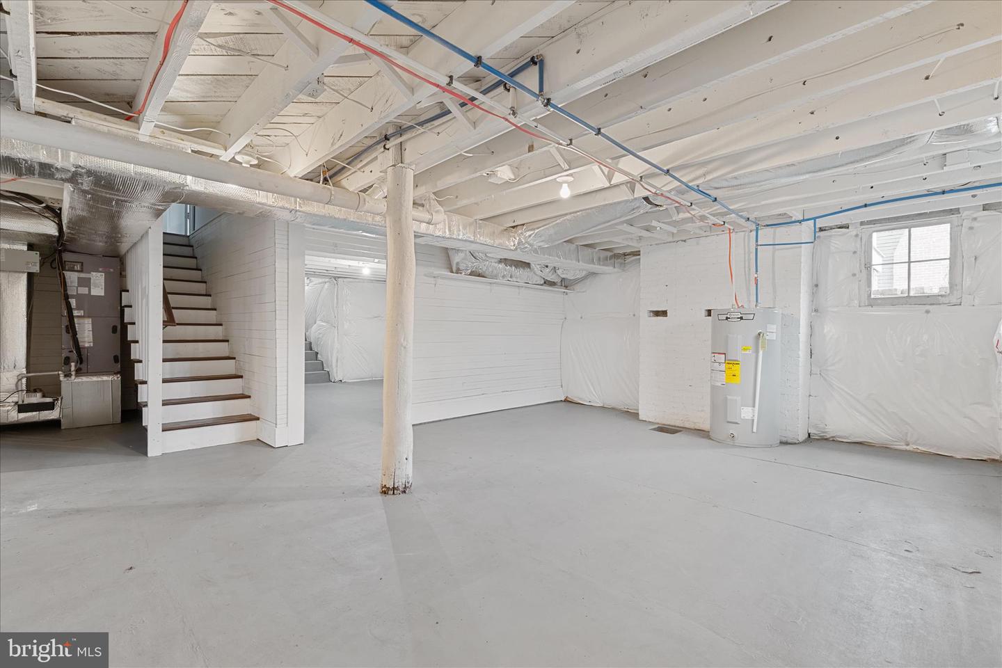 422 N MAIN ST, WOODSTOCK, Virginia 22664, 5 Bedrooms Bedrooms, ,3 BathroomsBathrooms,Residential,For sale,422 N MAIN ST,VASH2013124 MLS # VASH2013124