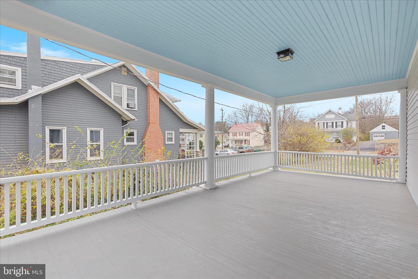 422 N MAIN ST, WOODSTOCK, Virginia 22664, 5 Bedrooms Bedrooms, ,3 BathroomsBathrooms,Residential,For sale,422 N MAIN ST,VASH2013124 MLS # VASH2013124