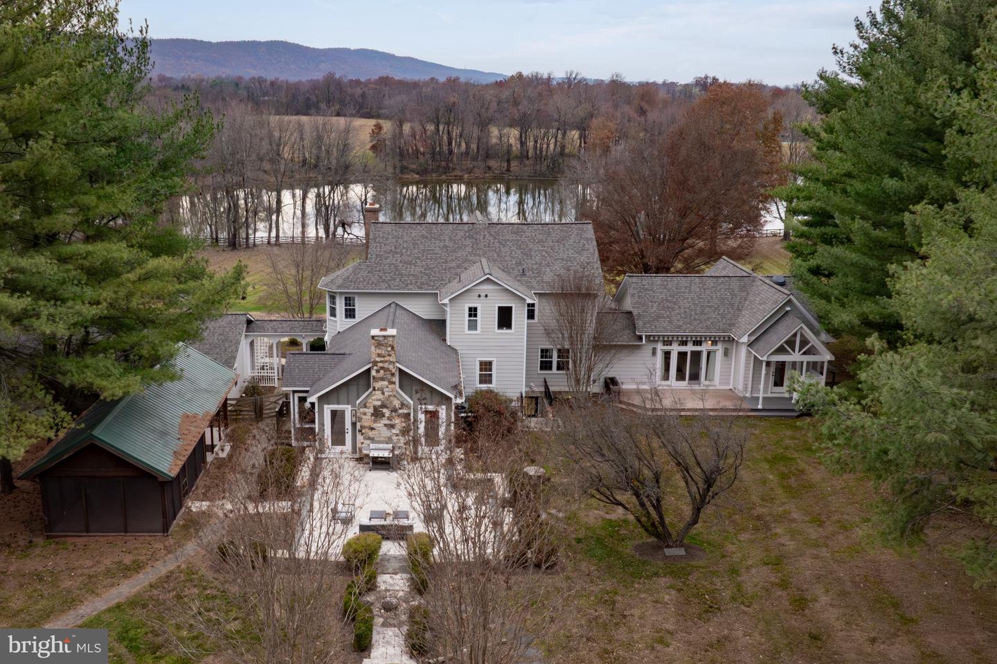 37896 LEGARD FARM RD, HILLSBORO, Virginia 20132, 4 Bedrooms Bedrooms, ,3 BathroomsBathrooms,Residential,For sale,37896 LEGARD FARM RD,VALO2099300 MLS # VALO2099300