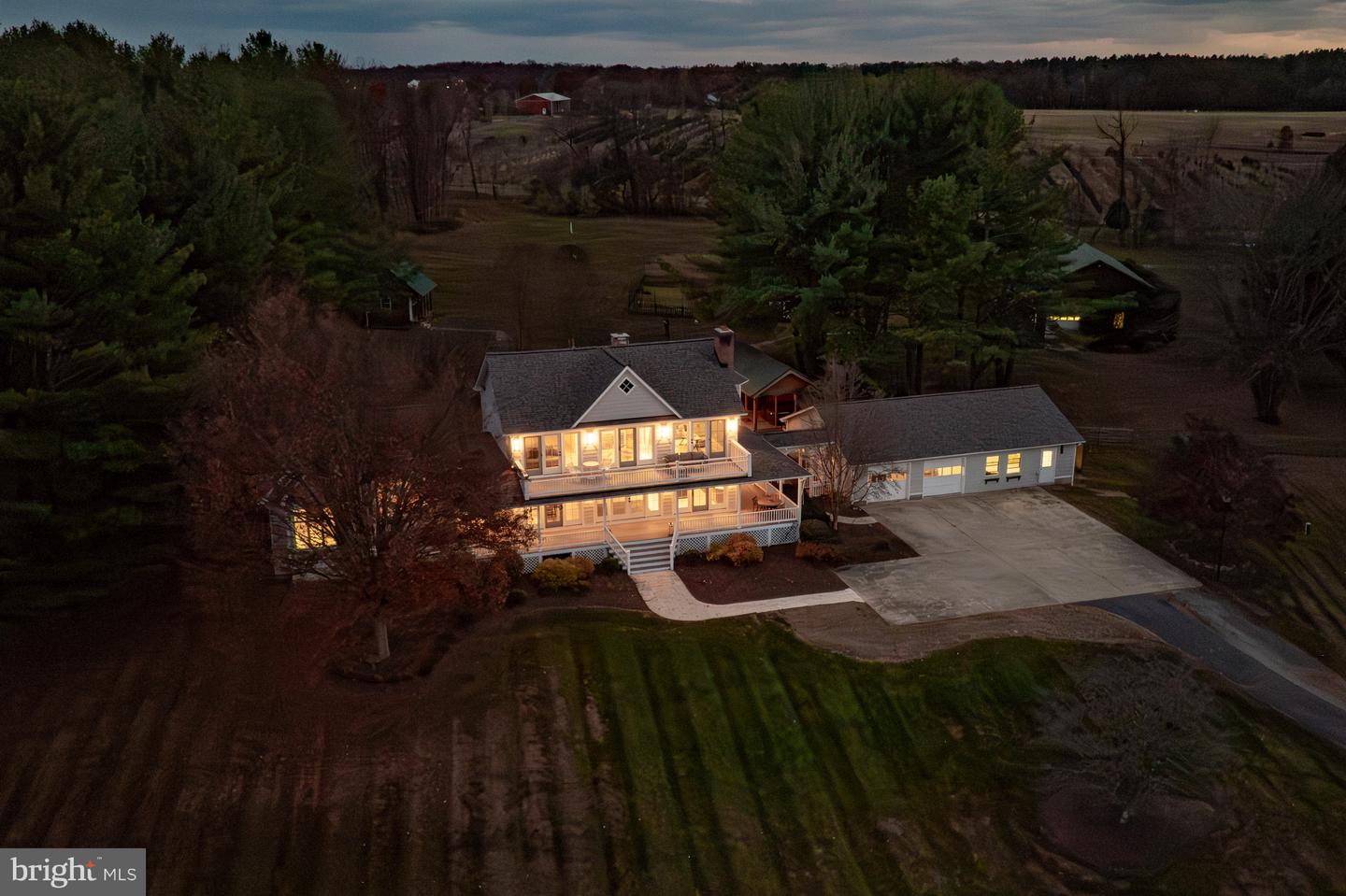 37896 LEGARD FARM RD, HILLSBORO, Virginia 20132, 4 Bedrooms Bedrooms, ,3 BathroomsBathrooms,Residential,For sale,37896 LEGARD FARM RD,VALO2099300 MLS # VALO2099300