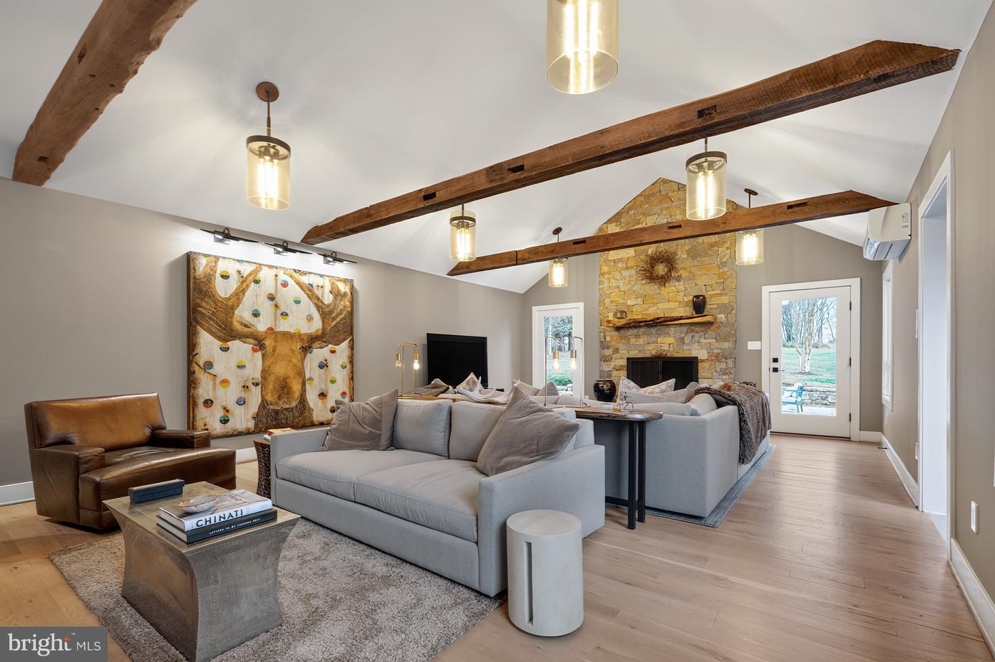 37896 LEGARD FARM RD, HILLSBORO, Virginia 20132, 4 Bedrooms Bedrooms, ,3 BathroomsBathrooms,Residential,For sale,37896 LEGARD FARM RD,VALO2099300 MLS # VALO2099300