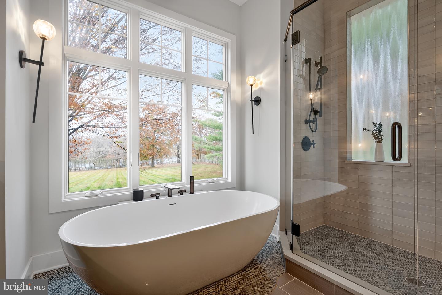 37896 LEGARD FARM RD, HILLSBORO, Virginia 20132, 4 Bedrooms Bedrooms, ,3 BathroomsBathrooms,Residential,For sale,37896 LEGARD FARM RD,VALO2099300 MLS # VALO2099300