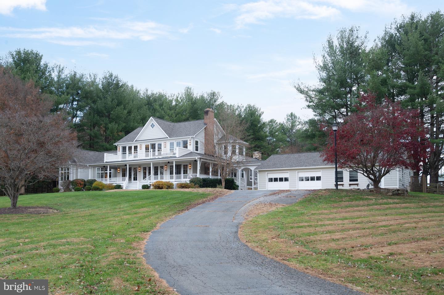 37896 LEGARD FARM RD, HILLSBORO, Virginia 20132, 4 Bedrooms Bedrooms, ,3 BathroomsBathrooms,Residential,For sale,37896 LEGARD FARM RD,VALO2099300 MLS # VALO2099300