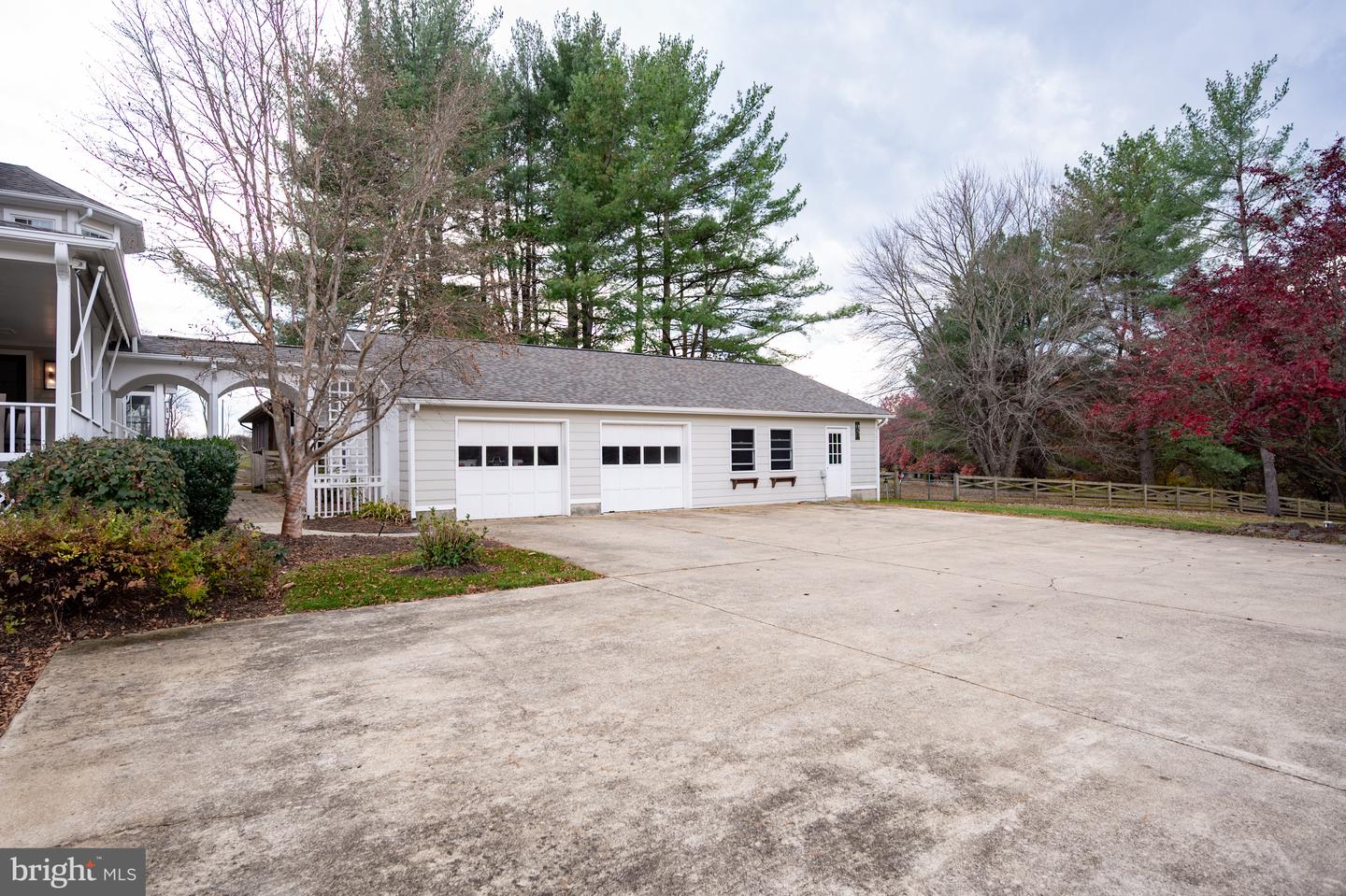 37896 LEGARD FARM RD, HILLSBORO, Virginia 20132, 4 Bedrooms Bedrooms, ,3 BathroomsBathrooms,Residential,For sale,37896 LEGARD FARM RD,VALO2099300 MLS # VALO2099300