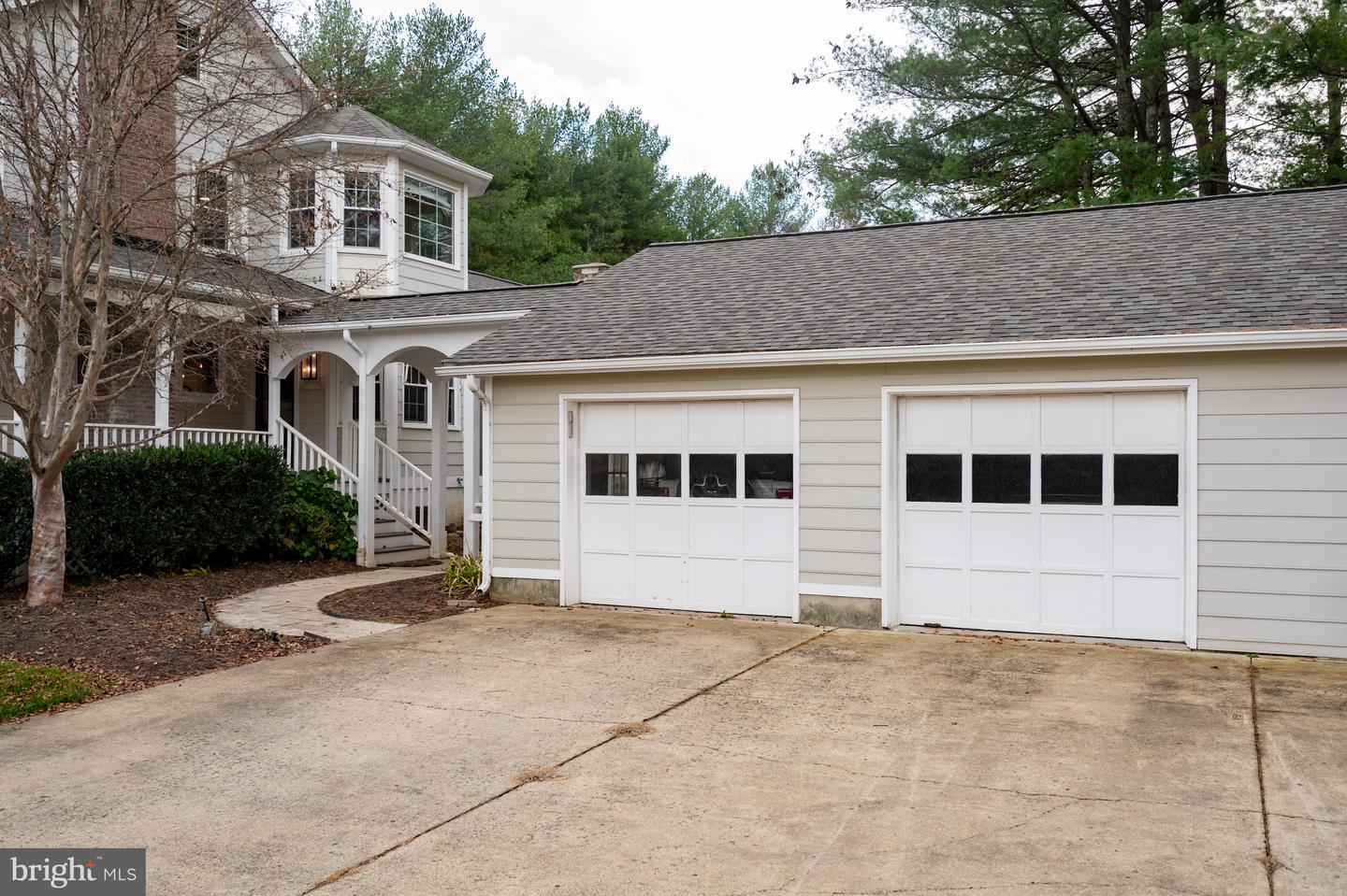 37896 LEGARD FARM RD, HILLSBORO, Virginia 20132, 4 Bedrooms Bedrooms, ,3 BathroomsBathrooms,Residential,For sale,37896 LEGARD FARM RD,VALO2099300 MLS # VALO2099300